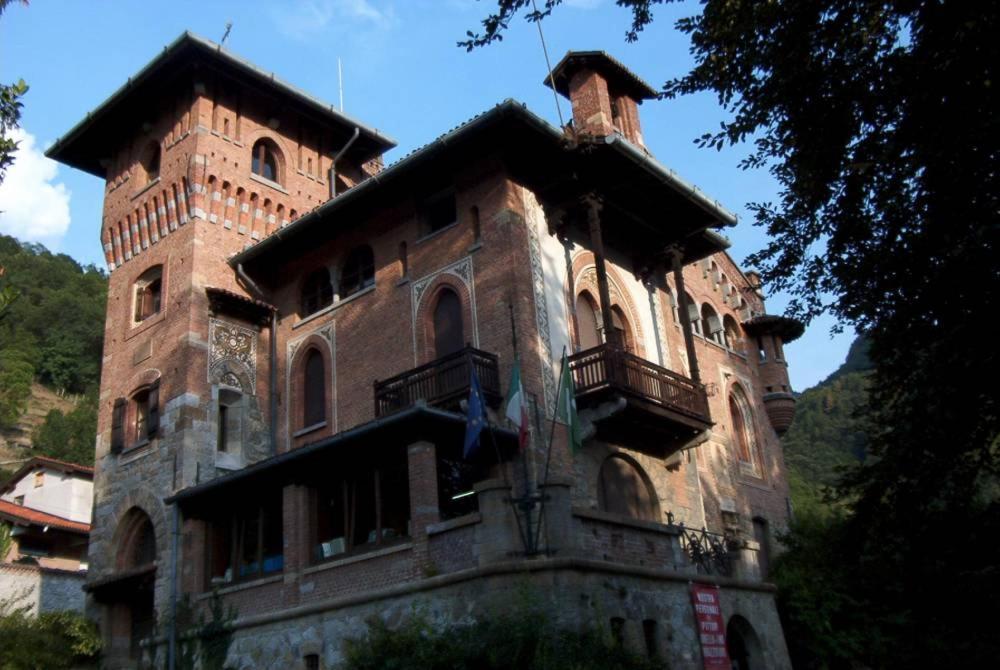 Valsassina Rent Apartment Introbio Exterior photo